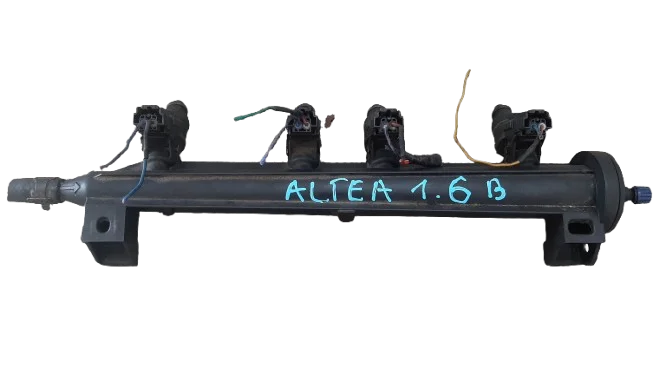 Cena promocyjna SEAT ALTEA 1.6 B LISTWA WTRYSKOWA WTRYSKI 06A133317AS