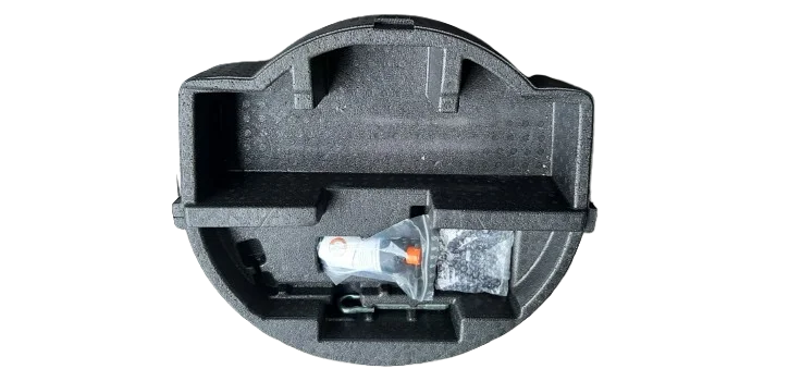 TOYOTA YARIS III LIFT 16R 5D STYROPIAN WKŁAD KOLA 64993-0D040 Premium