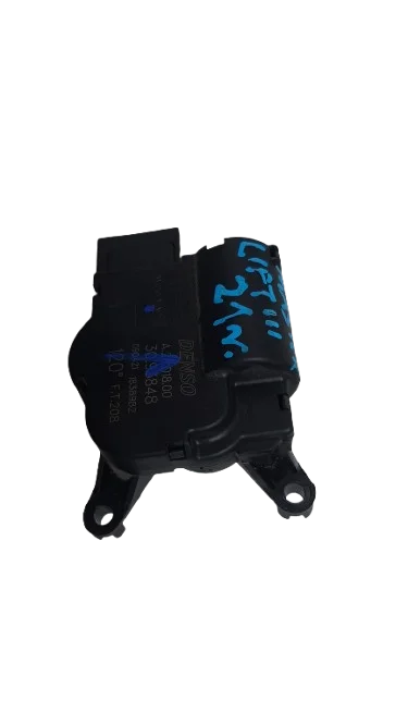 Oferta limitowana RENAULT MASTER III LIFT 21R SILNICZEK NAGRZEWNICY A21101800