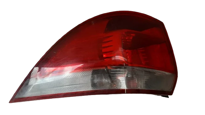 VW GOLF V 07R LAMPA LEWY TYŁ 1K9945095D KOMBI Bestseller