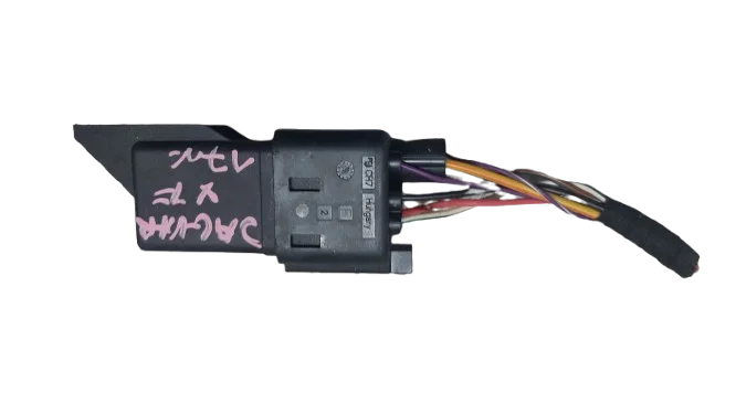 Najlepsza cena JAGUAR XF 17R 2.0 D PRZEKAŹNIK ŚWIEC ŻAROWYCH FX23-189E2-AC