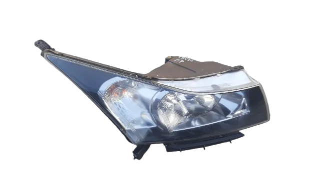 Premium CHEVROLET CRUZE LAMPA PRAWY PRZÓD
