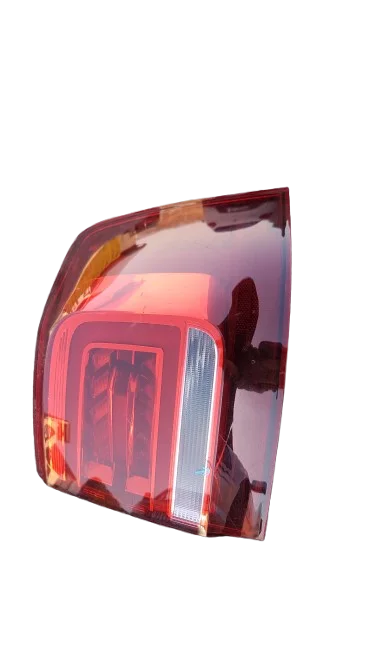 Kup online VW SHARAN 7N LAMPA PRAWY TYŁ 7N0945208