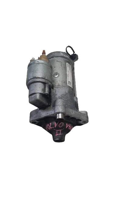 Ograniczona ilość VOLVO V60 II 18R- 2.0 D4 ROZRUSZNIK 30659576